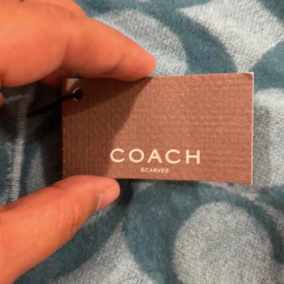 Coach Wool Scarf - Picture 3 of 8
